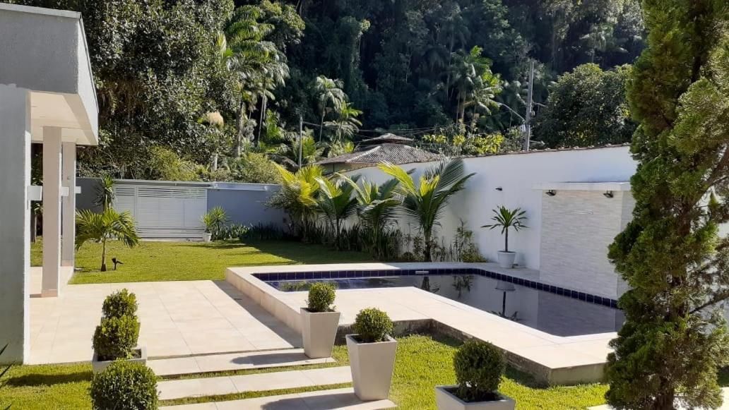 Linda Casa Em Parati Exterior foto